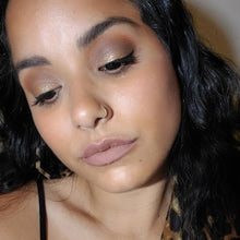 Load image into Gallery viewer, Dosy7 Live Your Best® Liquid Stay Lipsticks